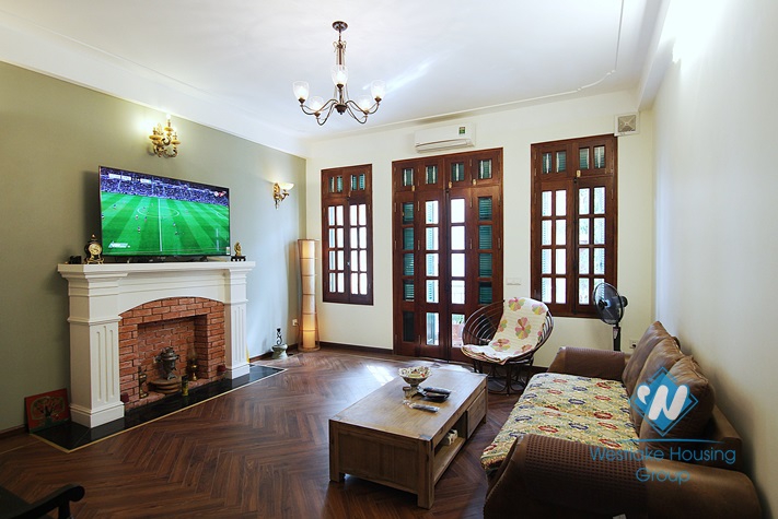 Brand-new 4 bedrooms house for rent in Au Co st, Tay Ho district.